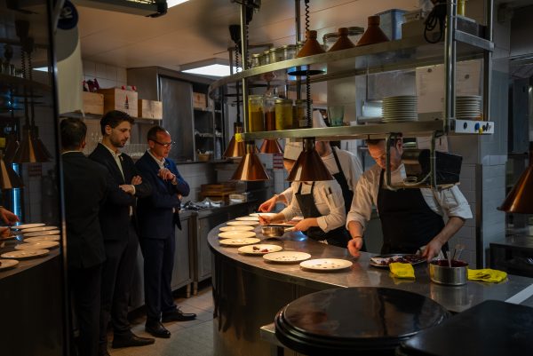Cours de Cuisine  avec le Chef étoilé été 2025